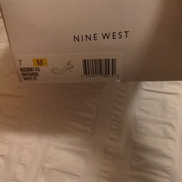 Nine west Gabriel pumps - Picture 3 of 8